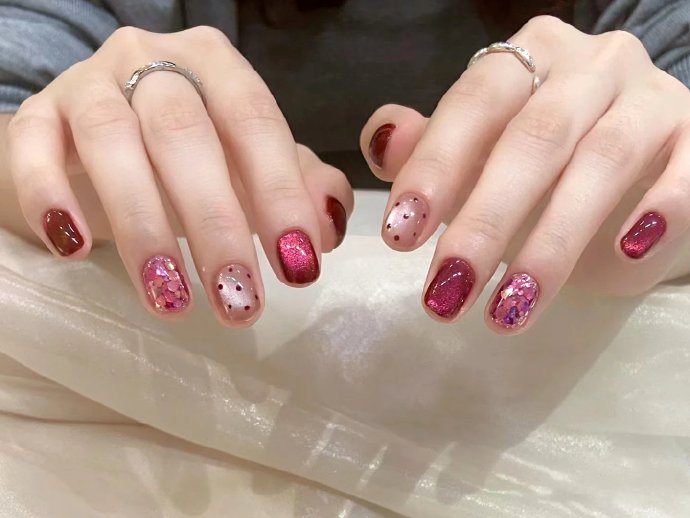 適合春天的紅色美甲，廣西美甲造型培訓(xùn)收集