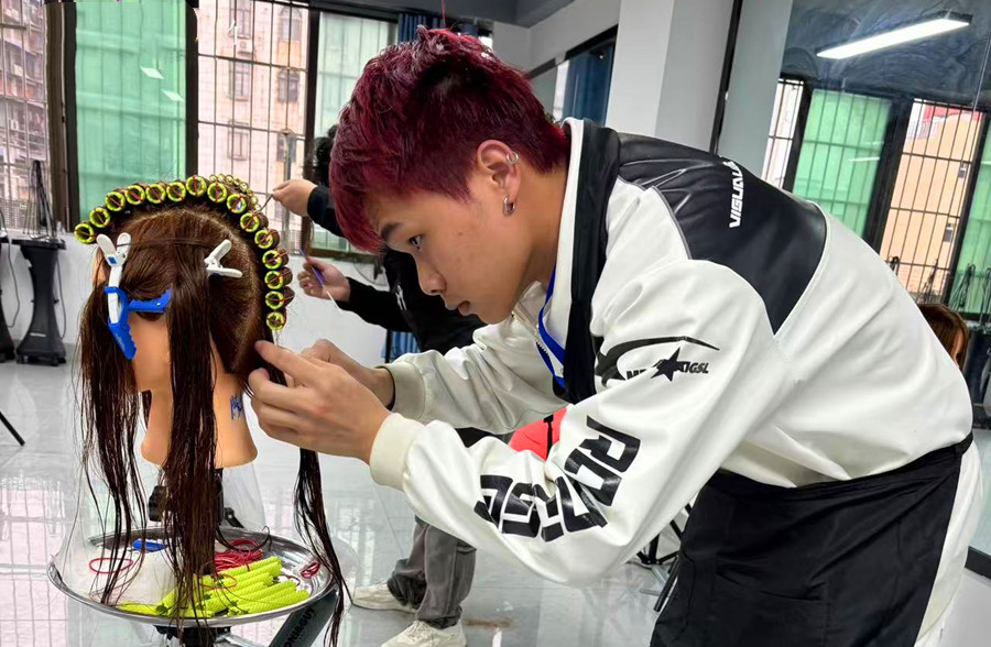 標準杠操作要點解析，廣西燙染培訓排行總結(jié)