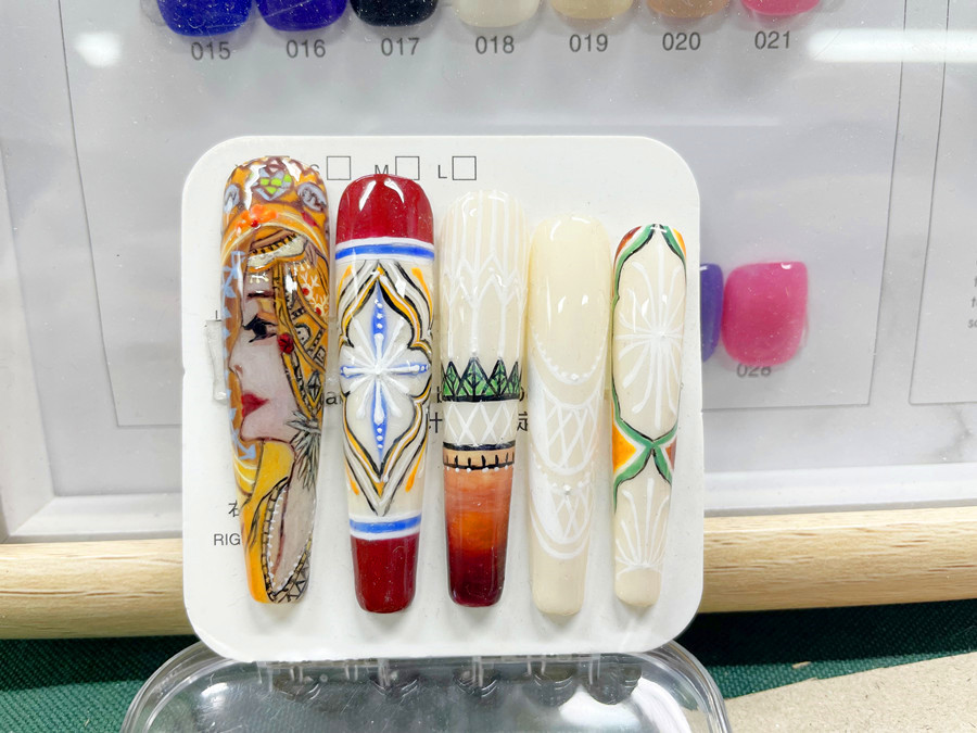 波西米亞美甲，南寧美甲進修學院學員作品