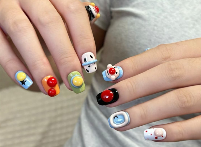 春日卡通美甲，廣西美甲造型培訓(xùn)整合