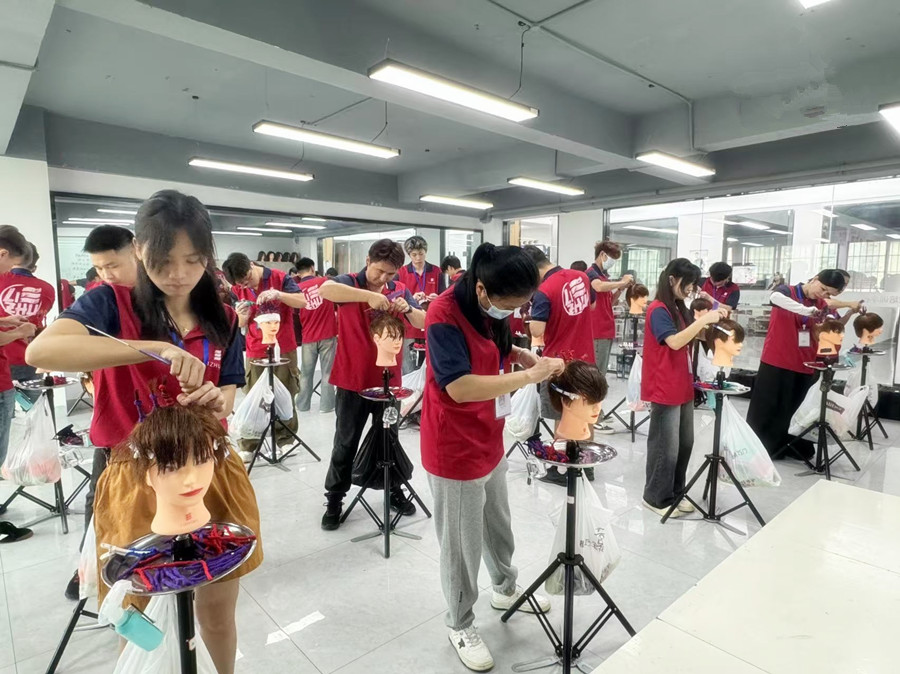 什么是煙花燙？煙花燙的特點(diǎn)是什么？南寧學(xué)習(xí)燙染