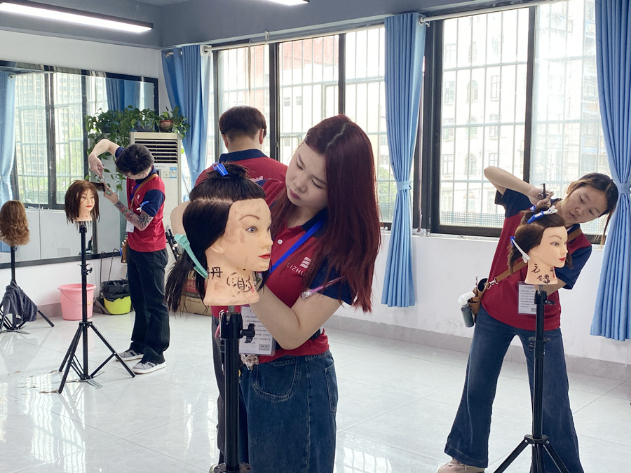 三角形堆積重量，南寧美發(fā)學(xué)校課程