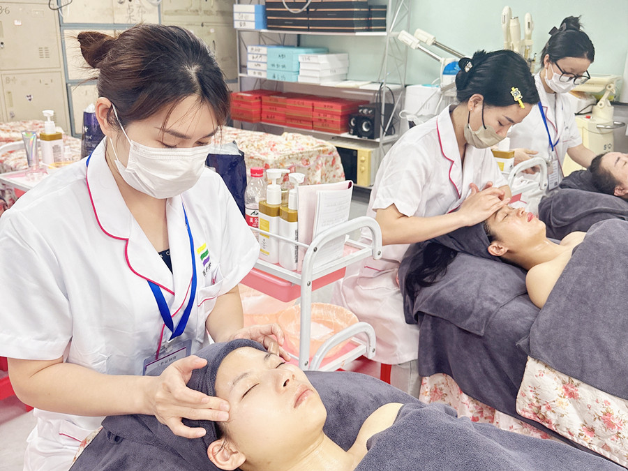 去年用過(guò)的防曬霜還能用嗎？南寧美容護(hù)膚專(zhuān)業(yè)