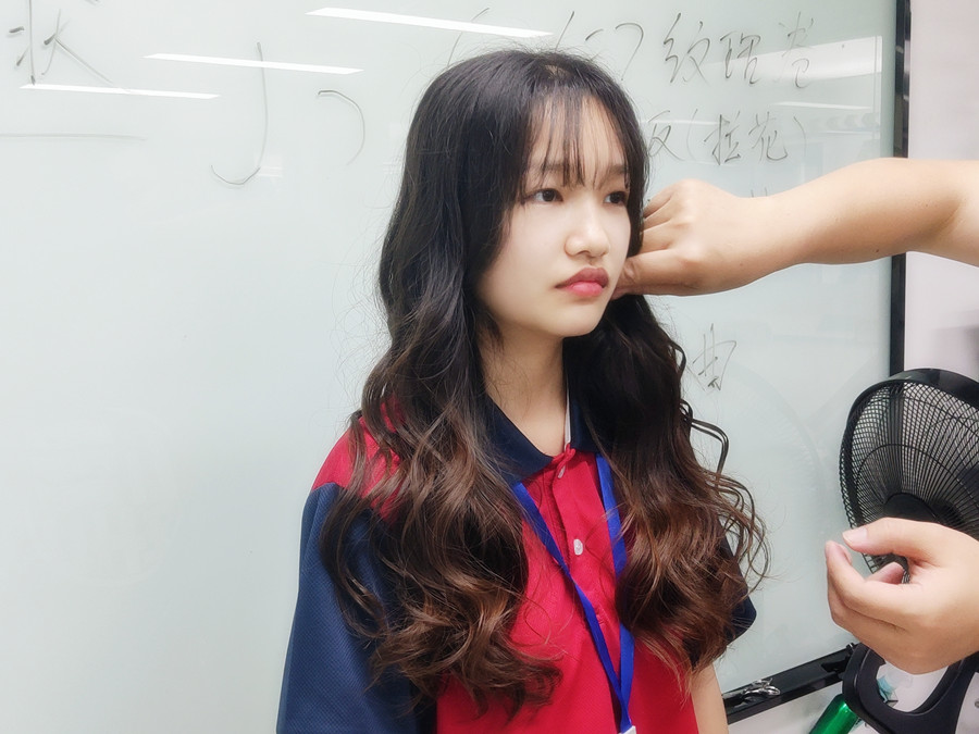 操作紋理卷教程，廣西電棒造型教學(xué)